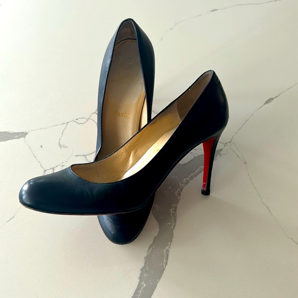 Christian Louboutin Simple Pumps